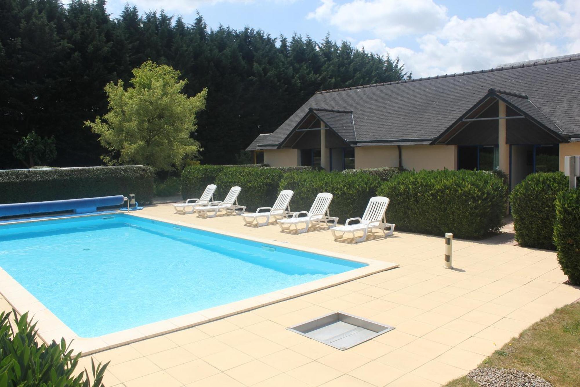 Les Dineux Village Tremeur Bagian luar foto