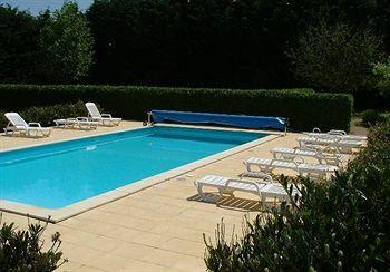 Les Dineux Village Tremeur Bagian luar foto
